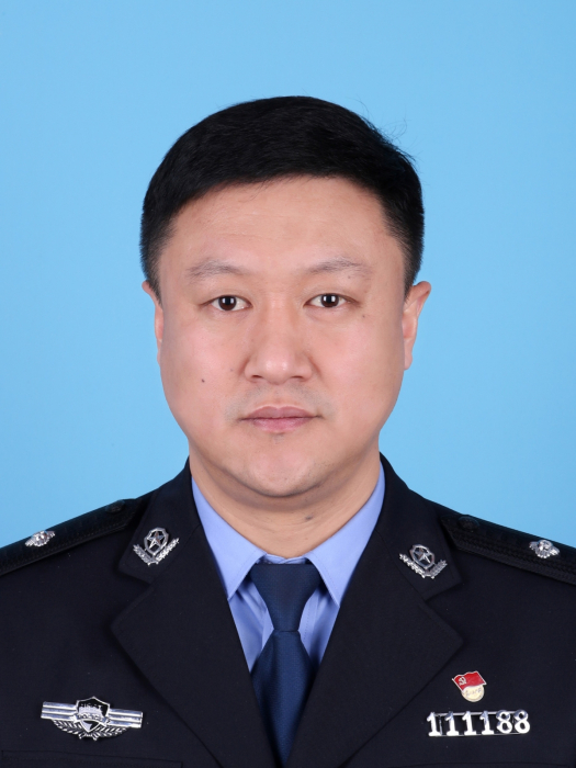 吳軍(浙江省杭州市蕭山區南陽街道辦事處黨工委委員、派出所所長) 吳軍(浙江省杭州市蕭山區南陽街道辦事處黨工委委員、派出所所長)