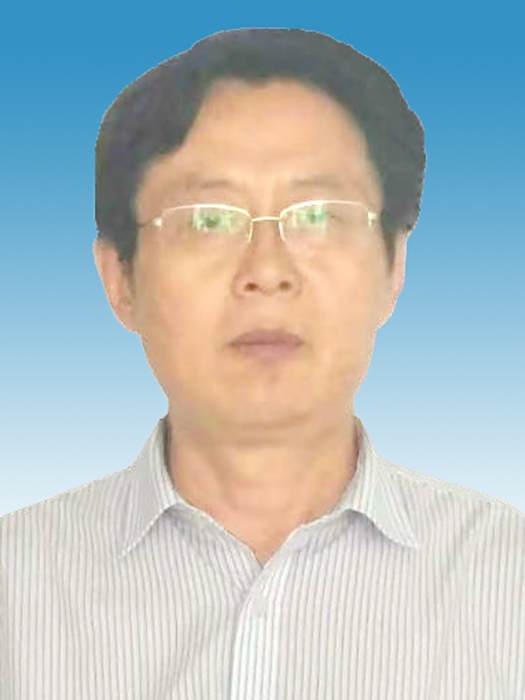 張慶全(山東省臨沂市蘭山區住房和城鄉建設局黨組成員、區城市更新服務中心主任) 張慶全(山東省臨沂市蘭山區住房和城鄉建設局黨組成員、區城市更新服務中心主任)