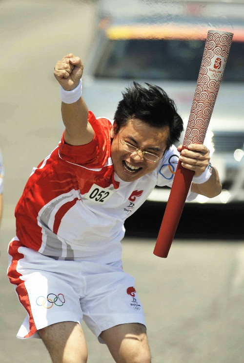 王金雲傳遞奧運火炬