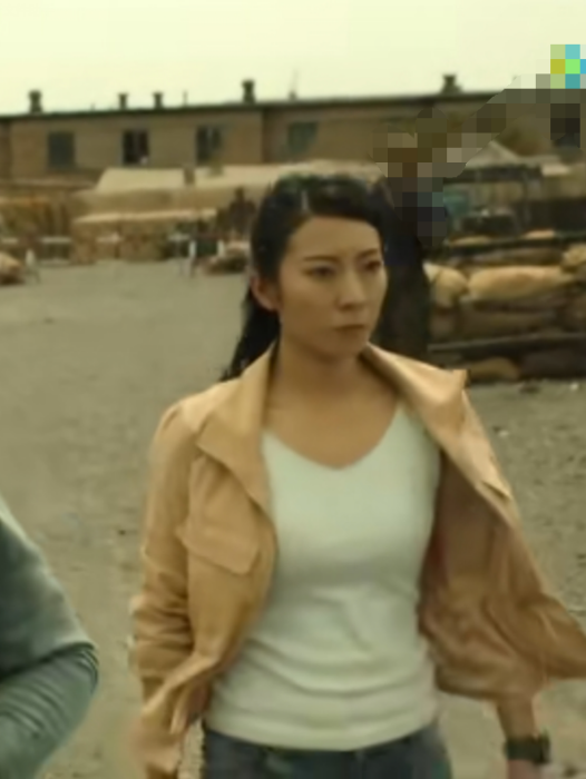 千雪(千雪,電影《漫畫雄心》中的角色,由郭佳伊飾演。) 千雪(千雪,電影《漫畫雄心》中的角色,由郭佳伊飾演。)