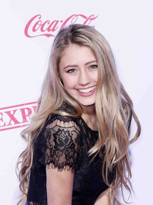 莉亞·瑪瑞·詹森(Lia Marie Johnson) 莉亞·瑪瑞·詹森(Lia Marie Johnson)