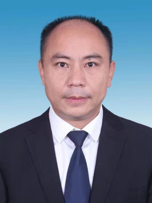 陳貴斌(廣西壯族自治區北海市銀海區城市管理和交通運輸局局長) 陳貴斌(廣西壯族自治區北海市銀海區城市管理和交通運輸局局長)