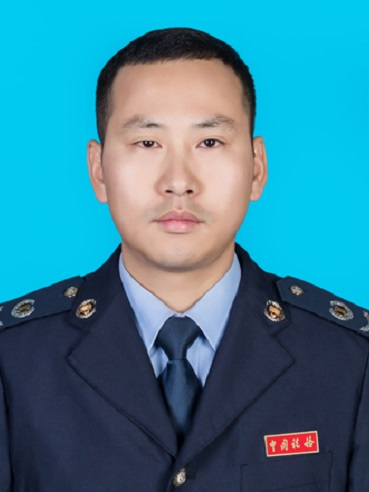 嚴明(國家稅務總局黃山市徽州區稅務局黨委委員、副局長) 嚴明(國家稅務總局黃山市徽州區稅務局黨委委員、副局長)