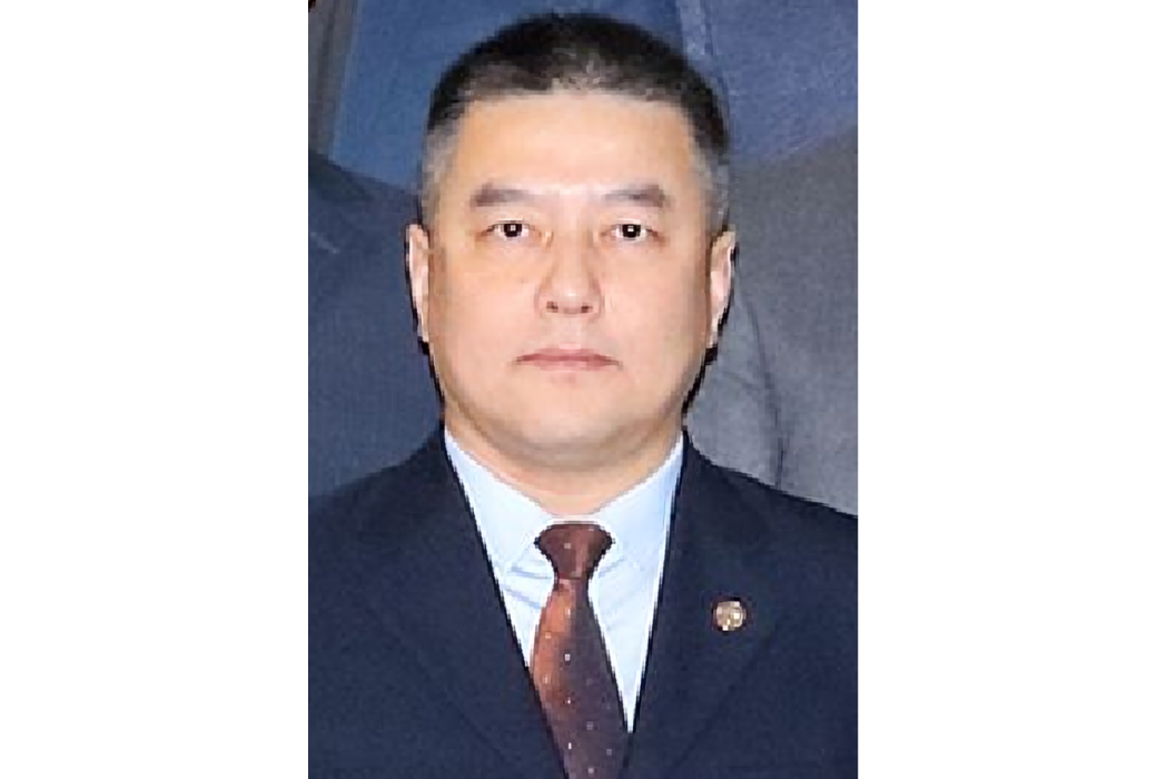 周維德(《內地港人·百人百事》 市場總監) 周維德(《內地港人·百人百事》 市場總監)