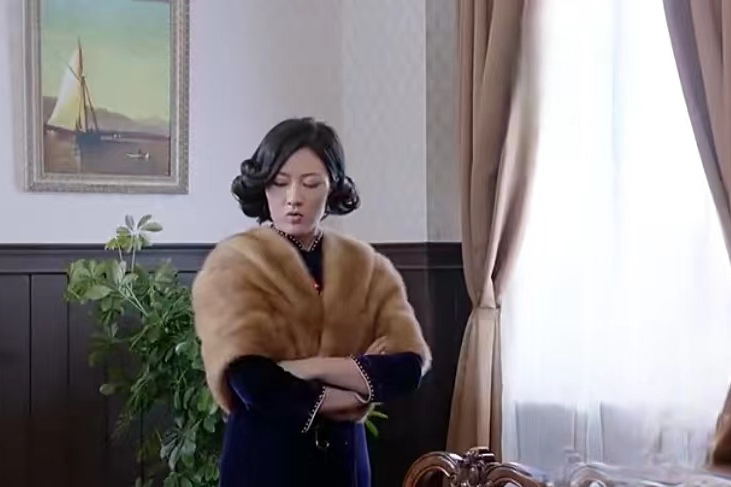 趙群(抗戰劇《雪地娘子軍》中的角色) 趙群(抗戰劇《雪地娘子軍》中的角色)