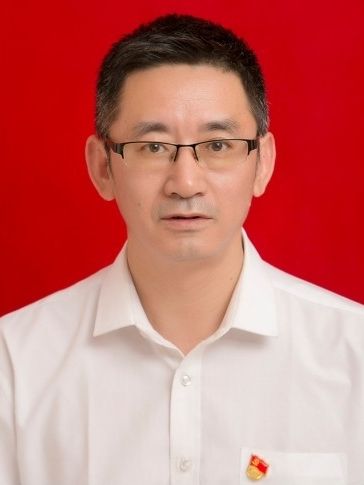 王崢(浙江省舟山市嵊泗縣人力資源和社會保障局黨組成員、副局長) 王崢(浙江省舟山市嵊泗縣人力資源和社會保障局黨組成員、副局長)