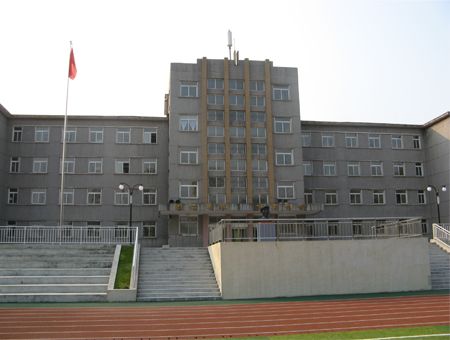 孟泰國小 孟泰國小