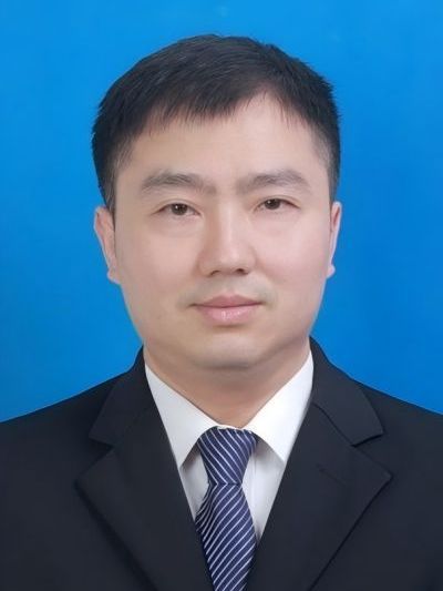 劉新(湘潭大學計算機學院·網路空間安全學院教授) 劉新(湘潭大學計算機學院·網路空間安全學院教授)