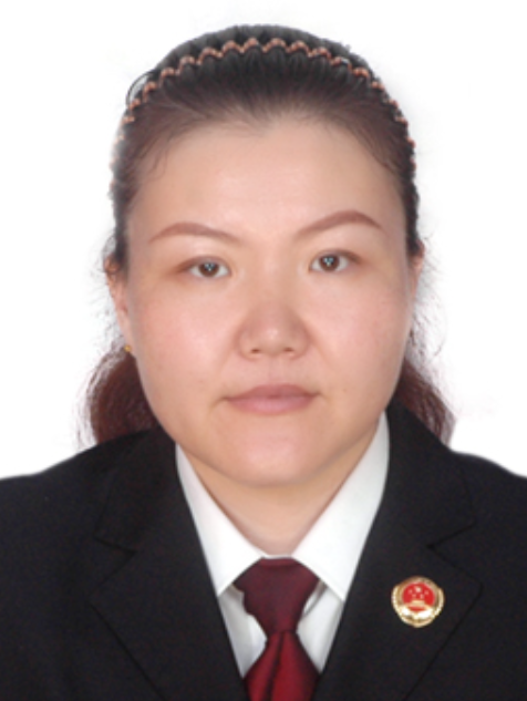 錫林高娃(內蒙古自治區赤峰市巴林右旗人民檢察院檢察委員會專職委員、一級檢察官) 錫林高娃(內蒙古自治區赤峰市巴林右旗人民檢察院檢察委員會專職委員、一級檢察官)