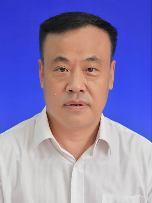 許文慶(黃石市國土資源監察支隊支隊長) 許文慶(黃石市國土資源監察支隊支隊長)