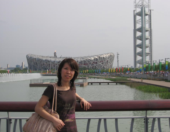 何江麗 何江麗