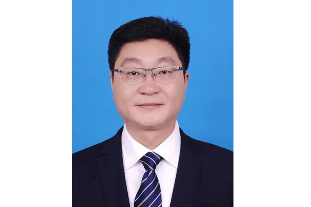 李大勇(連雲港職業技術學院黨委委員,院紀律檢查委員會書記) 李大勇(連雲港職業技術學院黨委委員,院紀律檢查委員會書記)