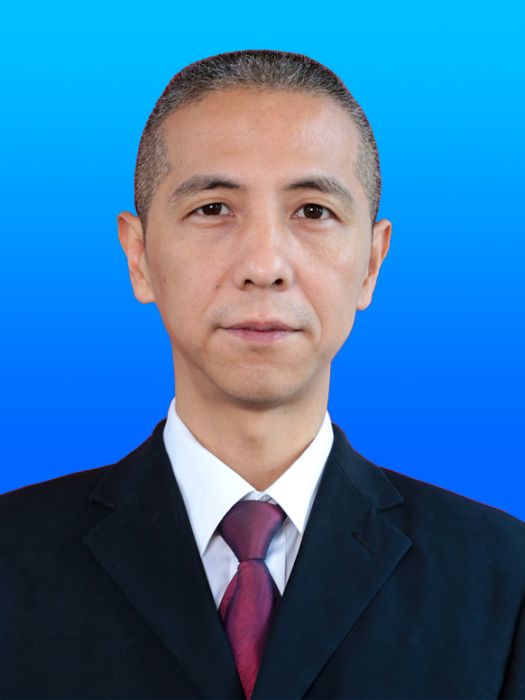 趙宗偉(四川省廣元市旺蒼縣司法局黨組成員、副局長) 趙宗偉(四川省廣元市旺蒼縣司法局黨組成員、副局長)