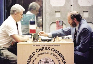 1992年斯帕斯基（左）與菲舍爾比賽