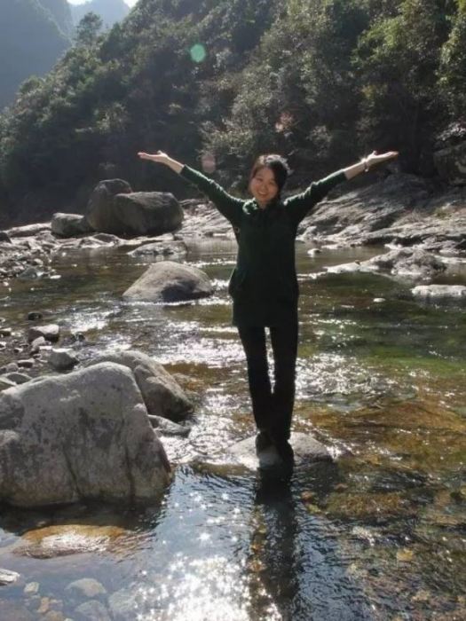 王靜慧(教師)
