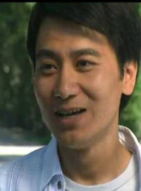 馮小勐 馮小勐