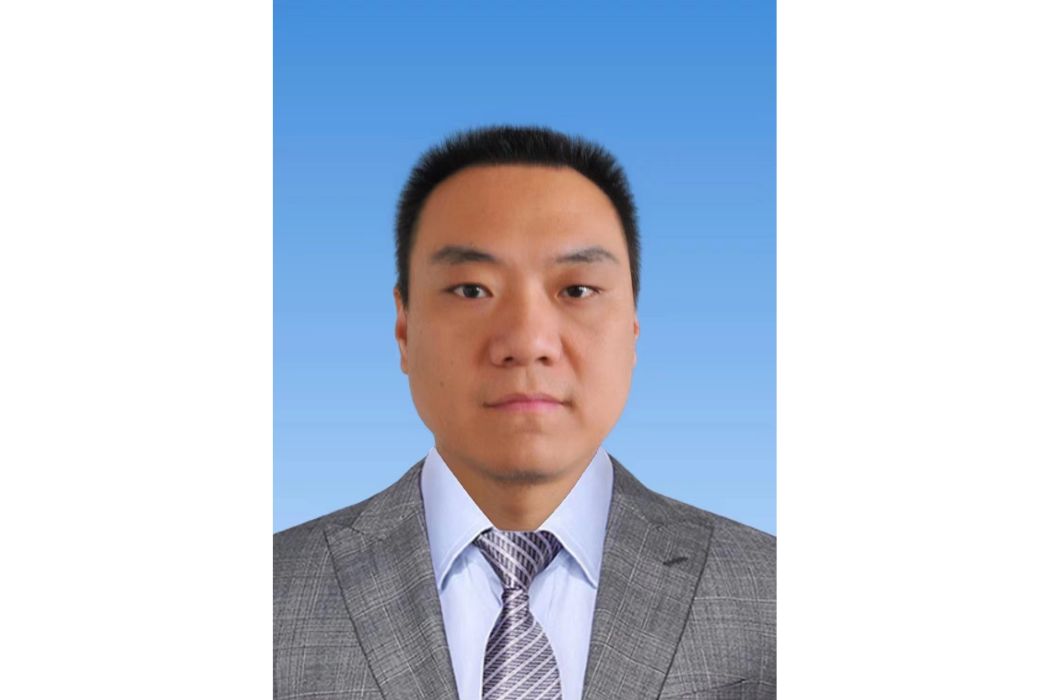 王耀(雲南省石產業促進會第四屆理事會秘書長) 王耀(雲南省石產業促進會第四屆理事會秘書長)
