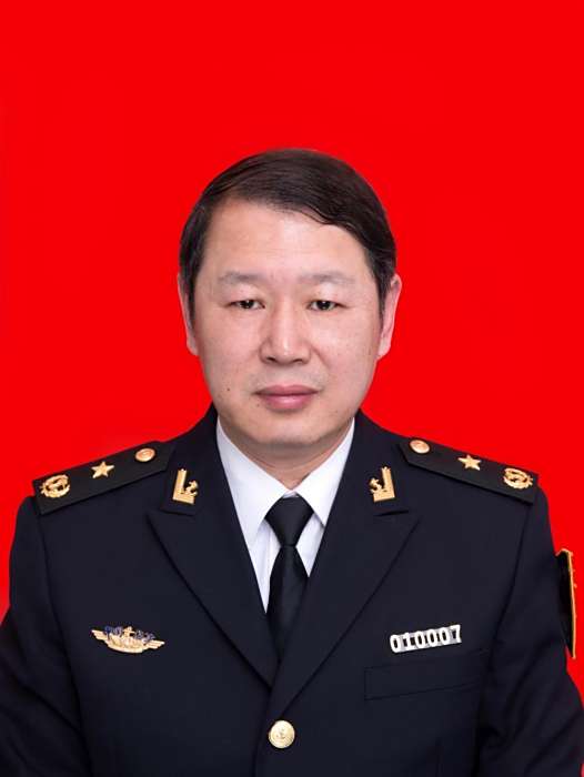 陳煜(上海海事局二級巡視員(副局級)) 陳煜(上海海事局二級巡視員(副局級))