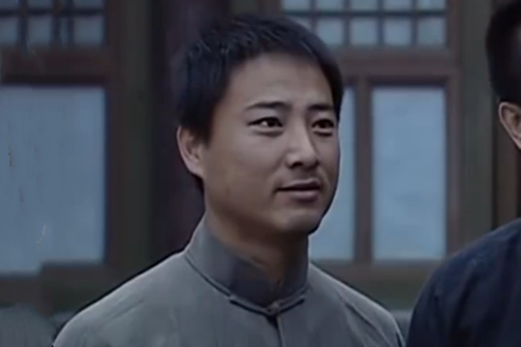 劉興國(軍事劇《島城風雲》中的角色) 劉興國(軍事劇《島城風雲》中的角色)