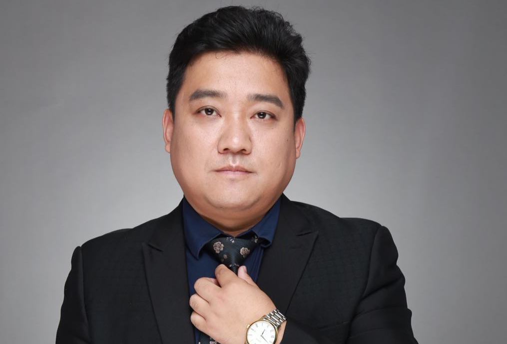 張富強(北京濮業律師事務所高級合伙人。刑事部主任) 張富強(北京濮業律師事務所高級合伙人。刑事部主任)