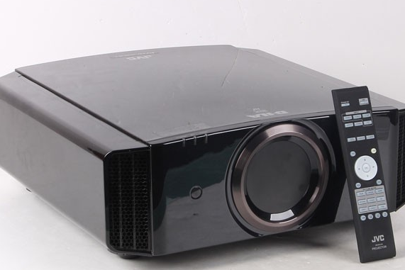 JVC DLA-XC980 JVC DLA-XC980