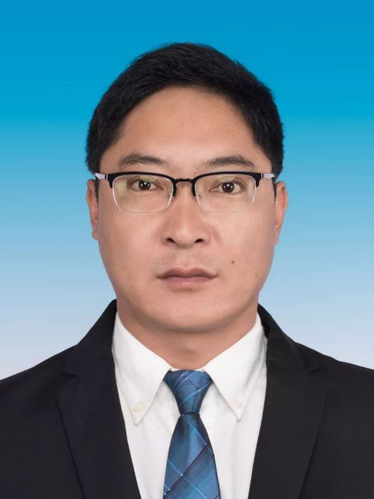 余振海(雲南省麗江市寧蒗縣跑馬坪鄉黨委委員、政法委員、副書記) 余振海(雲南省麗江市寧蒗縣跑馬坪鄉黨委委員、政法委員、副書記)