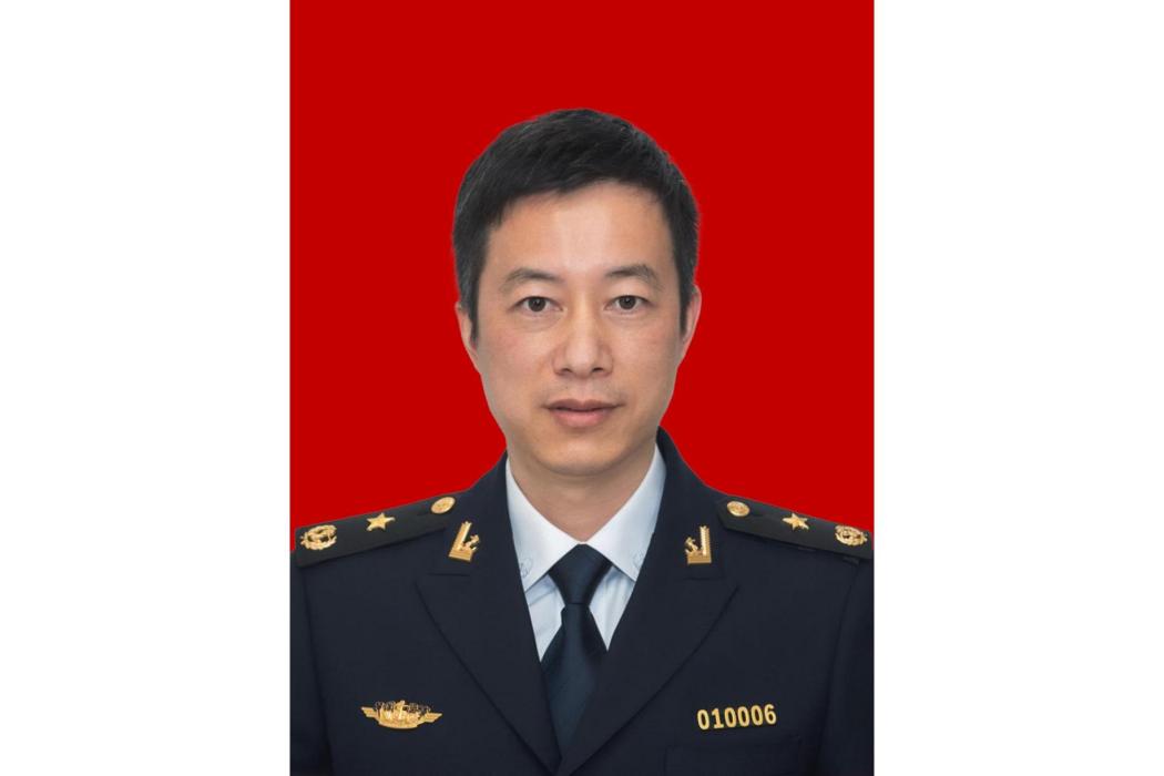 曹傑(上海海事局黨組成員、副局長) 曹傑(上海海事局黨組成員、副局長)