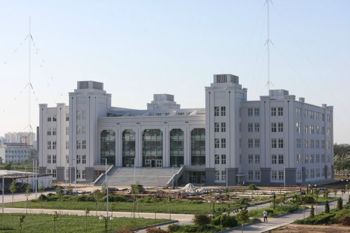 北華航天工業學院圖書館