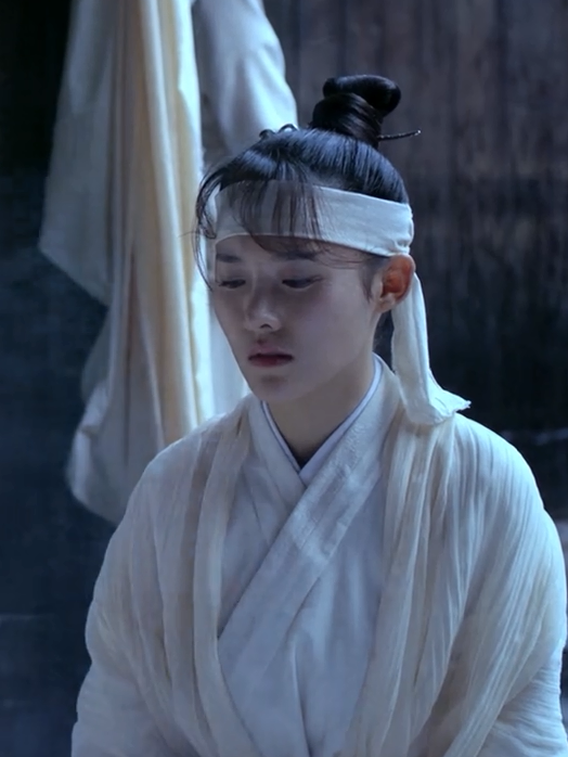 袁靈雲(電影《妙手神探之鬼門十三針》中的角色) 袁靈雲(電影《妙手神探之鬼門十三針》中的角色)