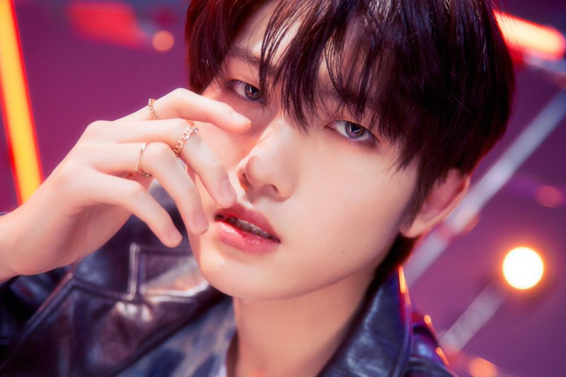 SEHYEON SEHYEON