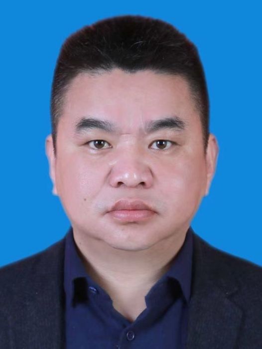 李海河(江西省九江市都昌縣商務局貿促會副會長) 李海河(江西省九江市都昌縣商務局貿促會副會長)