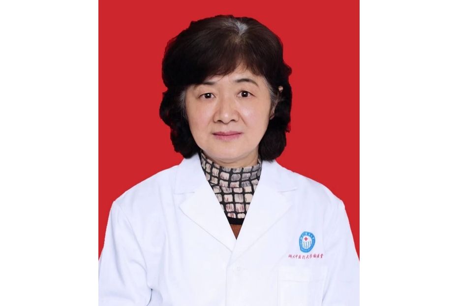 李桂英(湖北中醫藥大學國醫堂主任醫師) 李桂英(湖北中醫藥大學國醫堂主任醫師)