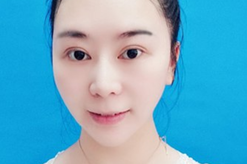 謝碧琴