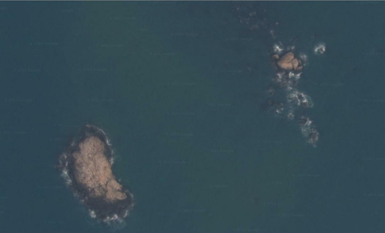 海南三亞雙帆石衛星圖片