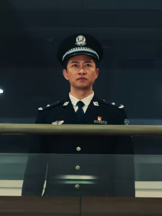 馮軍(公安警匪題材電影《誅燼梟亡》中的角色) 馮軍(公安警匪題材電影《誅燼梟亡》中的角色)