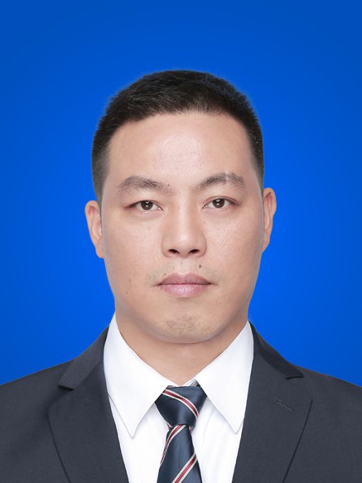楊旭(貴州省思南縣委常委、縣委辦公室主任、縣直機關工委書記) 楊旭(貴州省思南縣委常委、縣委辦公室主任、縣直機關工委書記)