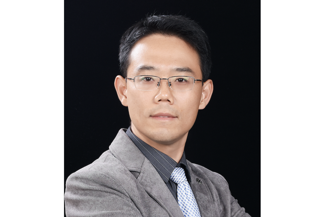 王飛(西安交通大學數學與統計學院教授、博士生導師)