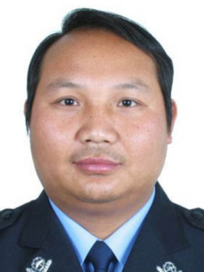 王正偉(雲南省楚雄彝族自治州永仁縣公安局黨委委員、森林警察大隊大隊長) 王正偉(雲南省楚雄彝族自治州永仁縣公安局黨委委員、森林警察大隊大隊長)