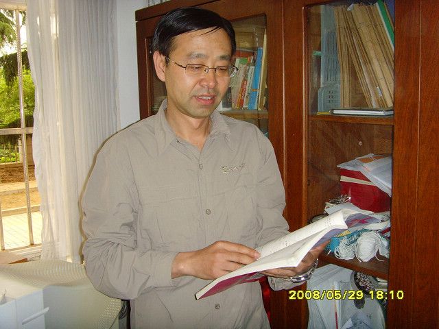 吳學峰(青島第二十六中學教師) 吳學峰(青島第二十六中學教師)