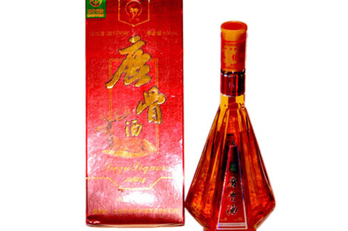 鹿骨酒 鹿骨酒