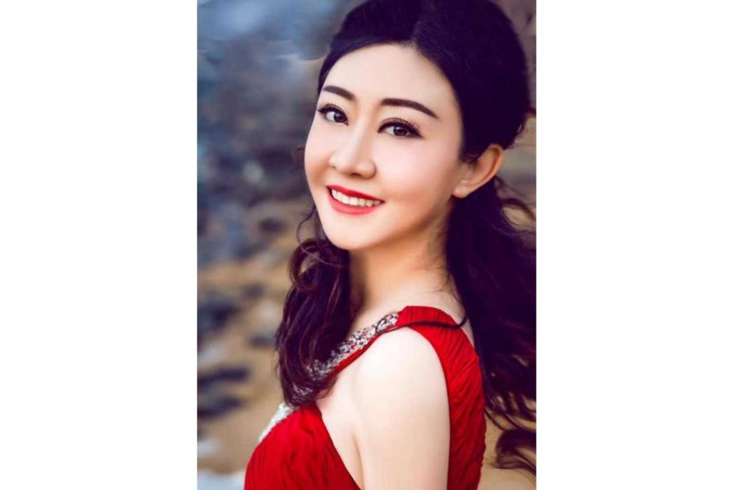 張睿(海南師範大學音樂學院音樂教育系副主任) 張睿(海南師範大學音樂學院音樂教育系副主任)