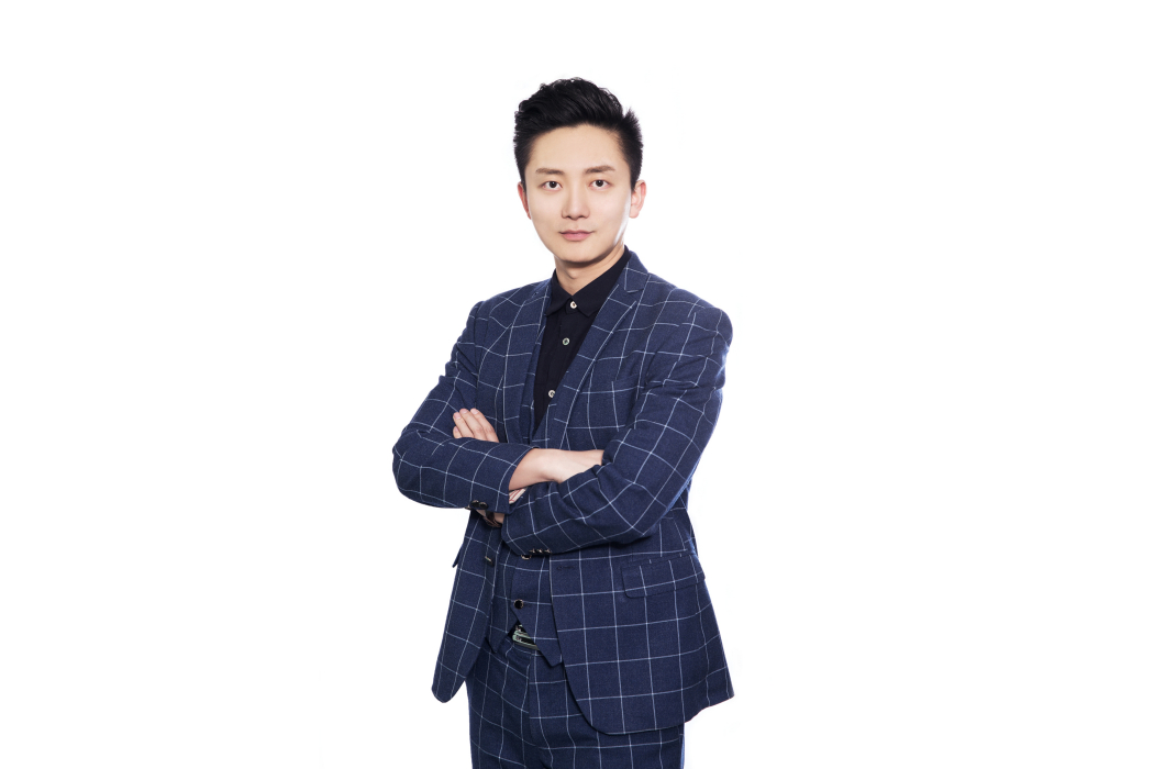 賈斐(集影飛揚藝術培訓學校聯合創始人) 賈斐(集影飛揚藝術培訓學校聯合創始人)