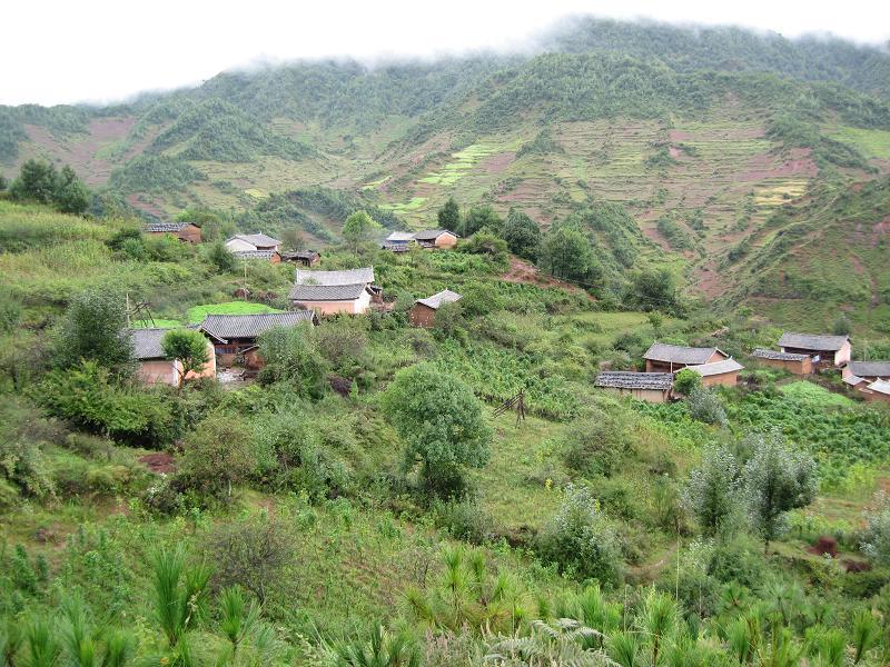 谷魯屋基村 谷魯屋基村
