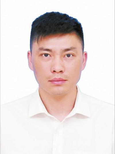 陳剛(圓通快遞安徽當塗縣網點快遞員) 陳剛(圓通快遞安徽當塗縣網點快遞員)