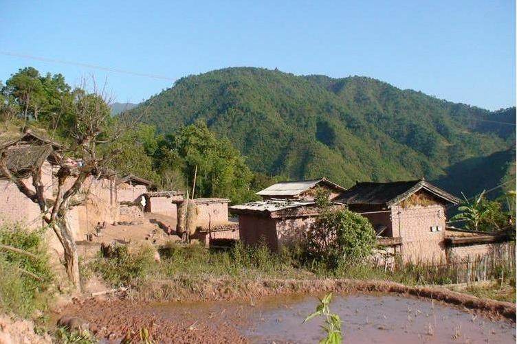 塘於洞村