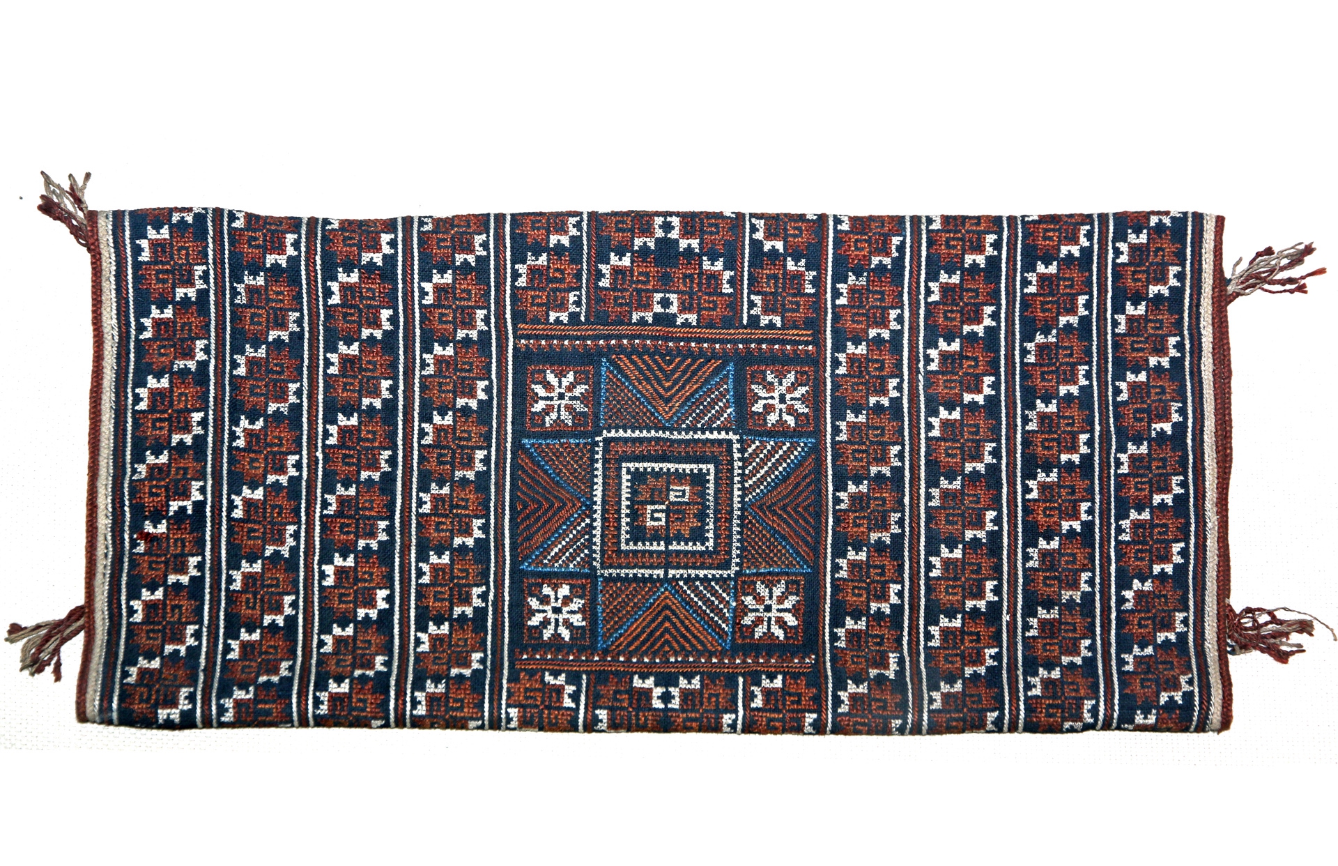 瑤族挑繡頭帕