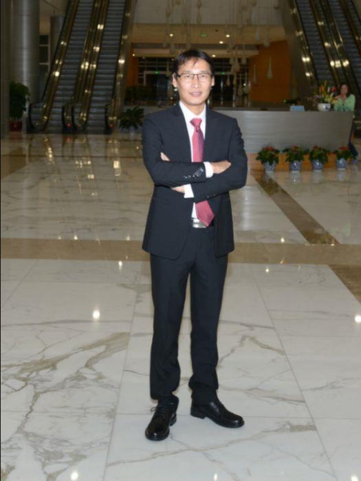 許彤輝 許彤輝