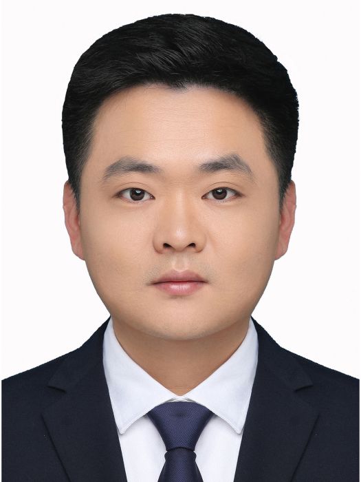 王振至 王振至