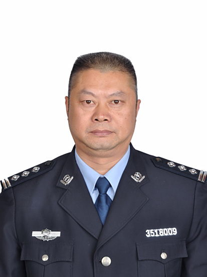 肖先灌 肖先灌