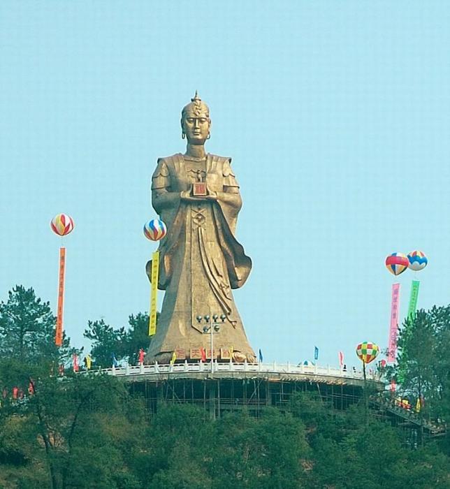 龍母開金庫 龍母開金庫